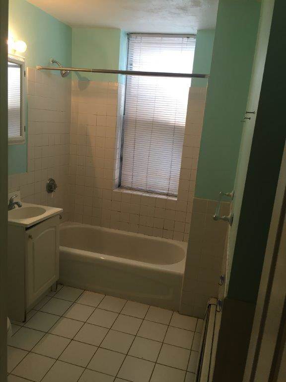 Foto principal - 812 Huntington Ave