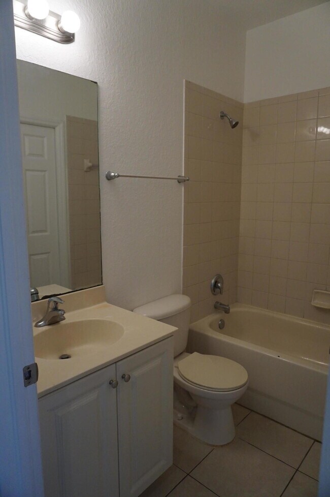 Building Photo - 2044 Marsh Harbor Dr