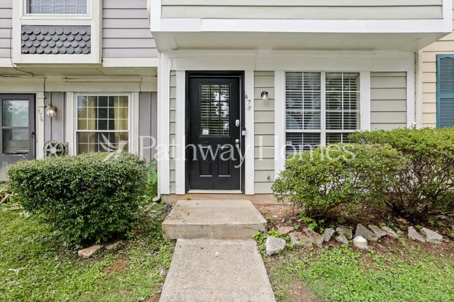Building Photo - 478 Prince of Wales