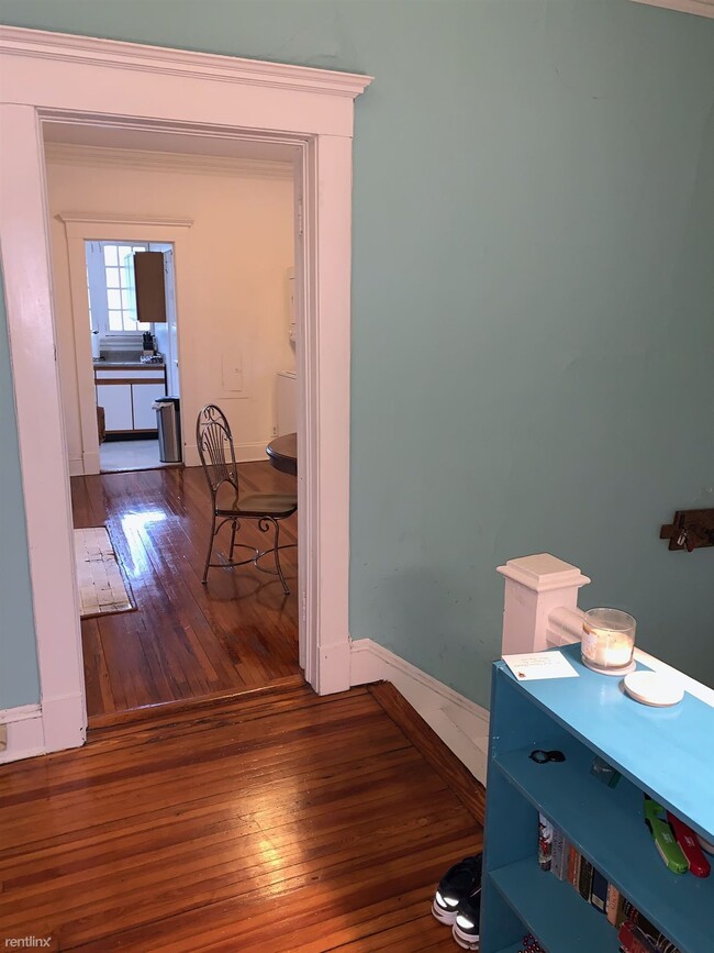 Foto del edificio - 663 Linwood Ave NE