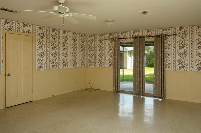 Foto del edificio - 9231 Kostelnik St