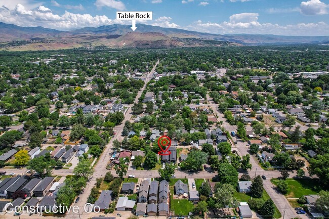 Building Photo - 3 br, 3 bath House - 1710 S Vermont Avenue