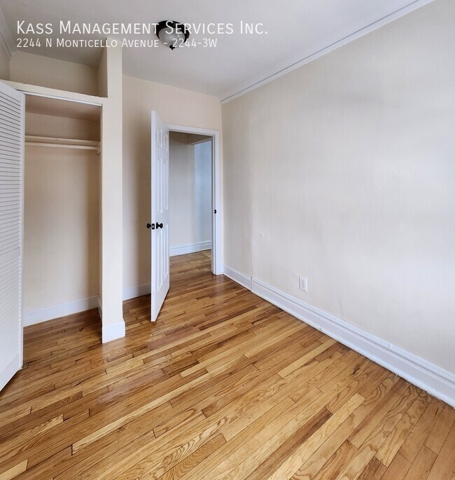 Foto del edificio - 2244 N Monticello Ave