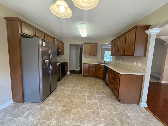 Foto del edificio - Spacious home in a great Ooltewah neighbor...
