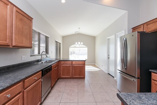 Building Photo - 3688 W Yellow Peak Dr