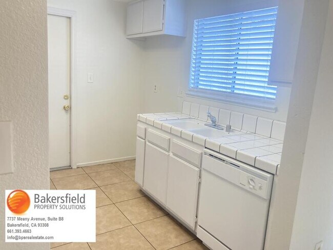 Foto del edificio - 1504 Streever Ave