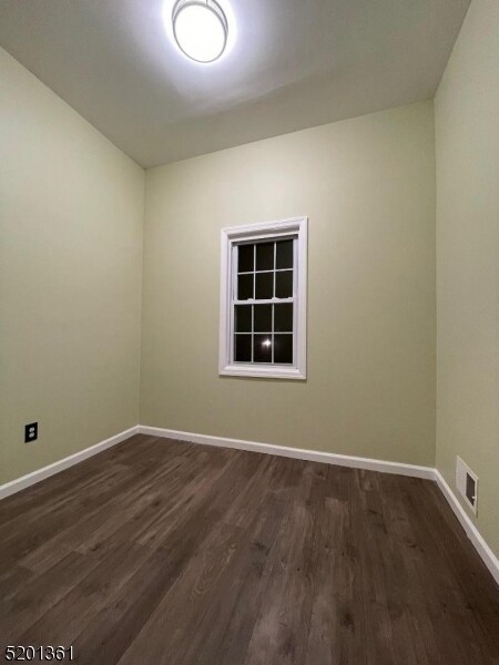 Foto del edificio - 108 Peabody Pl