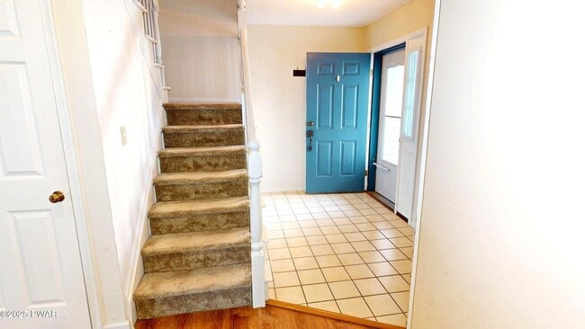 Building Photo - 4038 Somerset Ct