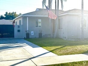 Building Photo - 11472 Mines Blvd