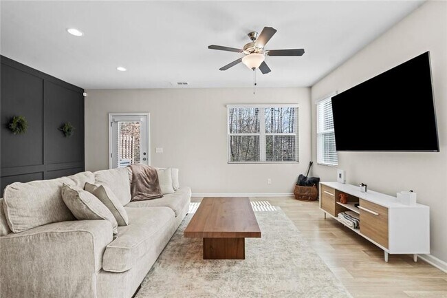 Foto del edificio - 2830 Ridgeview Dr