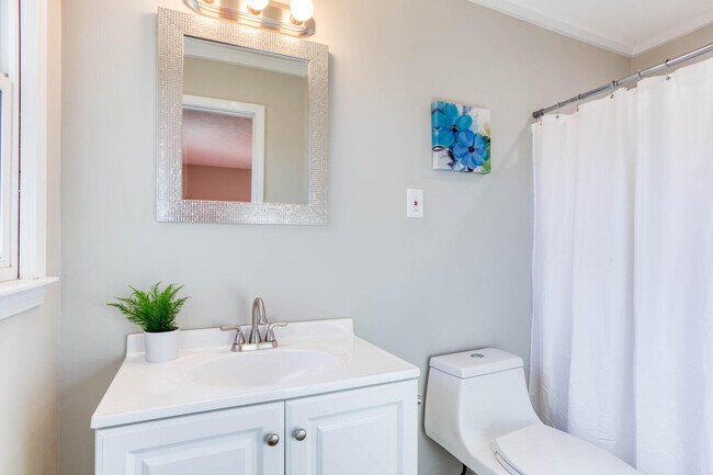 Foto del edificio - 4959 Ailene Dr