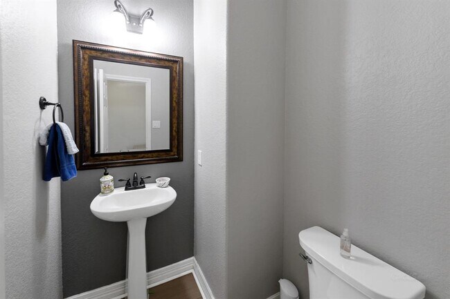 Foto del edificio - 27923 Barberry Banks Ln