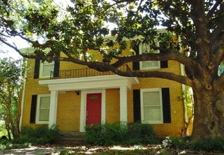 Building Photo - 1911 Rockridge Terrace
