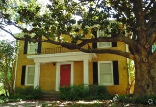 Building Photo - 1911 Rockridge Terrace