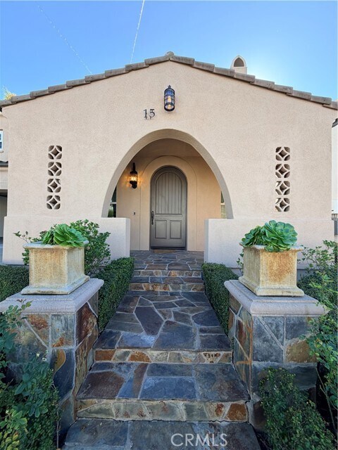 Foto del edificio - 15 Via Abajar