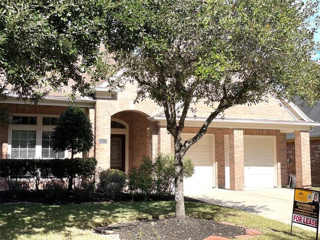 Building Photo - 26223 Park Ivy Ln