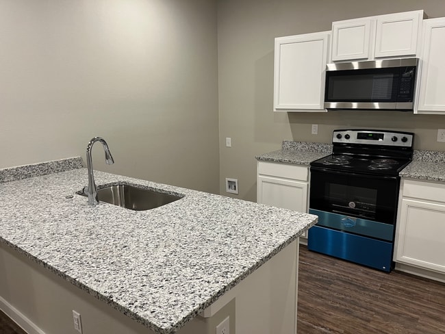 Foto del edificio - Wolfforth's newest community!