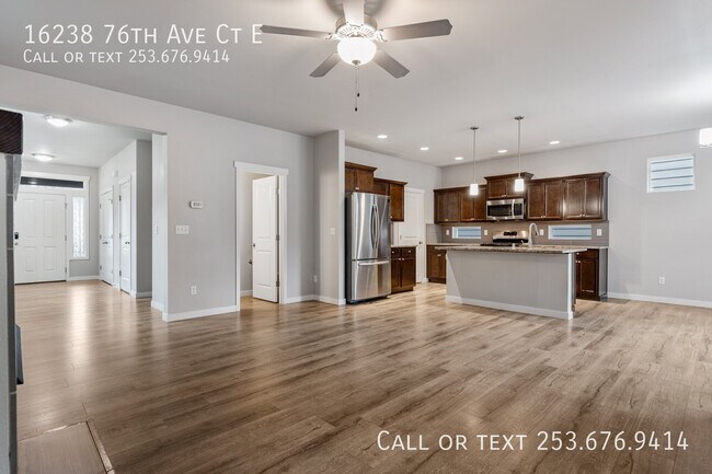 Building Photo - 16238 76th Ave Ct E