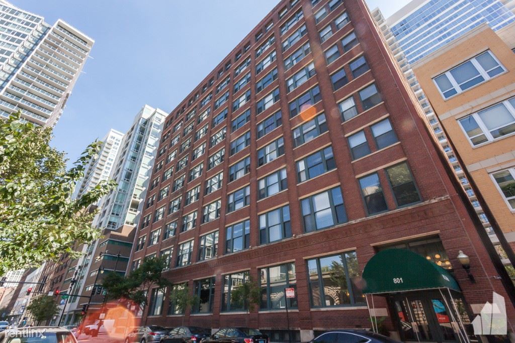 Foto principal - 2 br, 1 bath Condo - 801 S Wells St