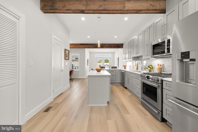 Building Photo - 3620 13th St NW