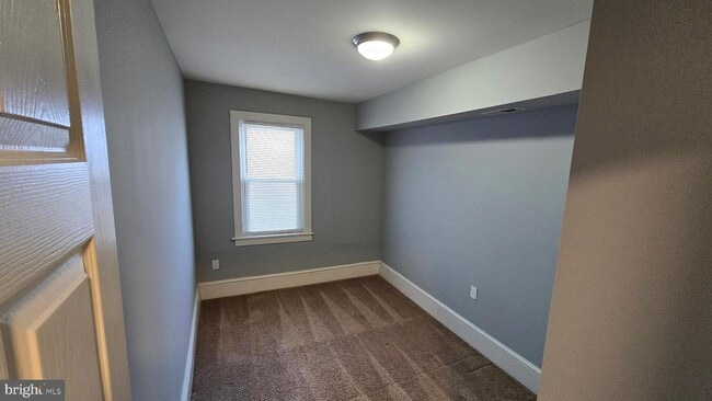 Building Photo - 64 Simpson Ave