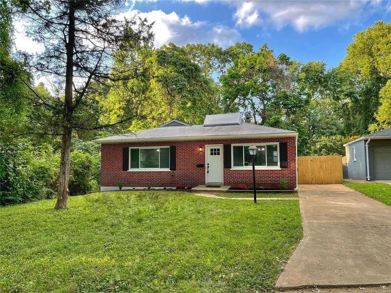Foto principal - 7591 Amherst Ave