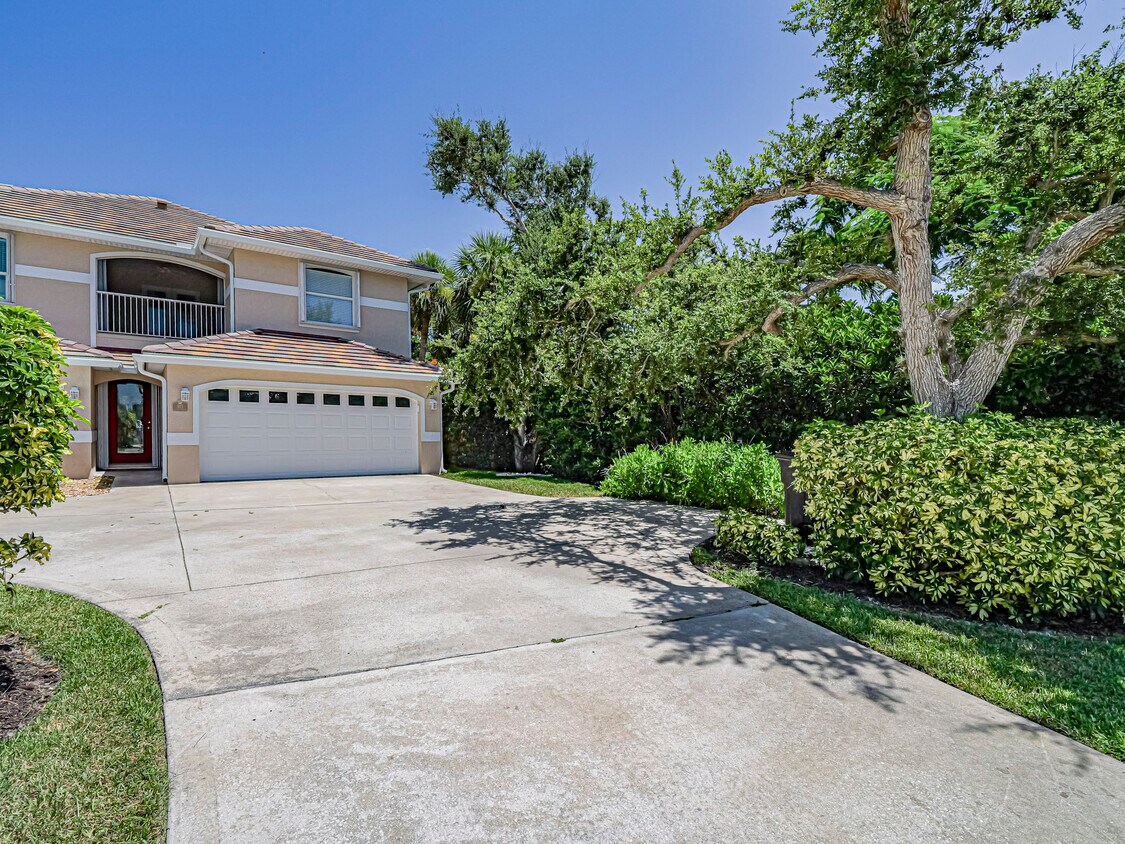 Primary Photo - 915 Bahia Mar Rd