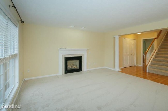Building Photo - 4 br, 2.5 bath House - 7233 Hampstead Ln