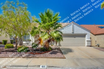 Building Photo - 832 Seco Verde Ave