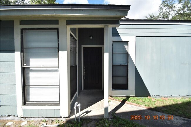 Foto del edificio - 2509 E Stanley Matthew Cir