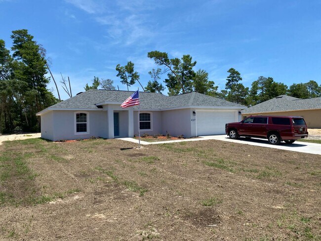 Foto del edificio - NEW CONSTRUCTION - Desirable SW Ocala Neighborhood 3/2/2 *WON'T LAST*