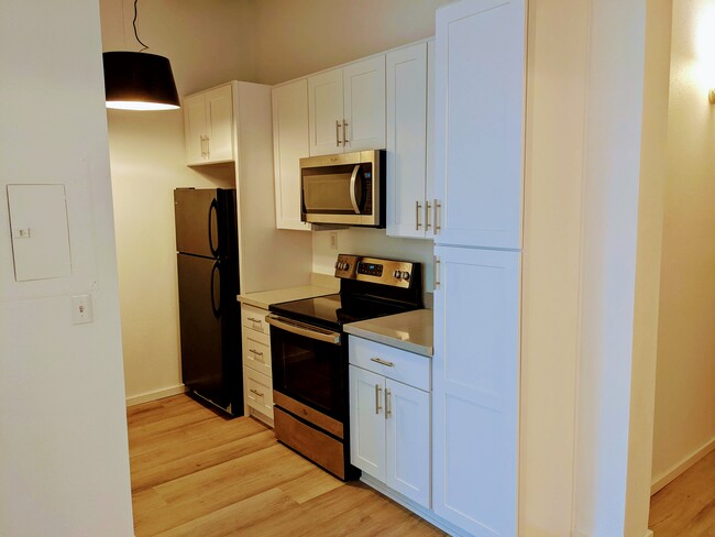 Foto del edificio - 417 E Pine St