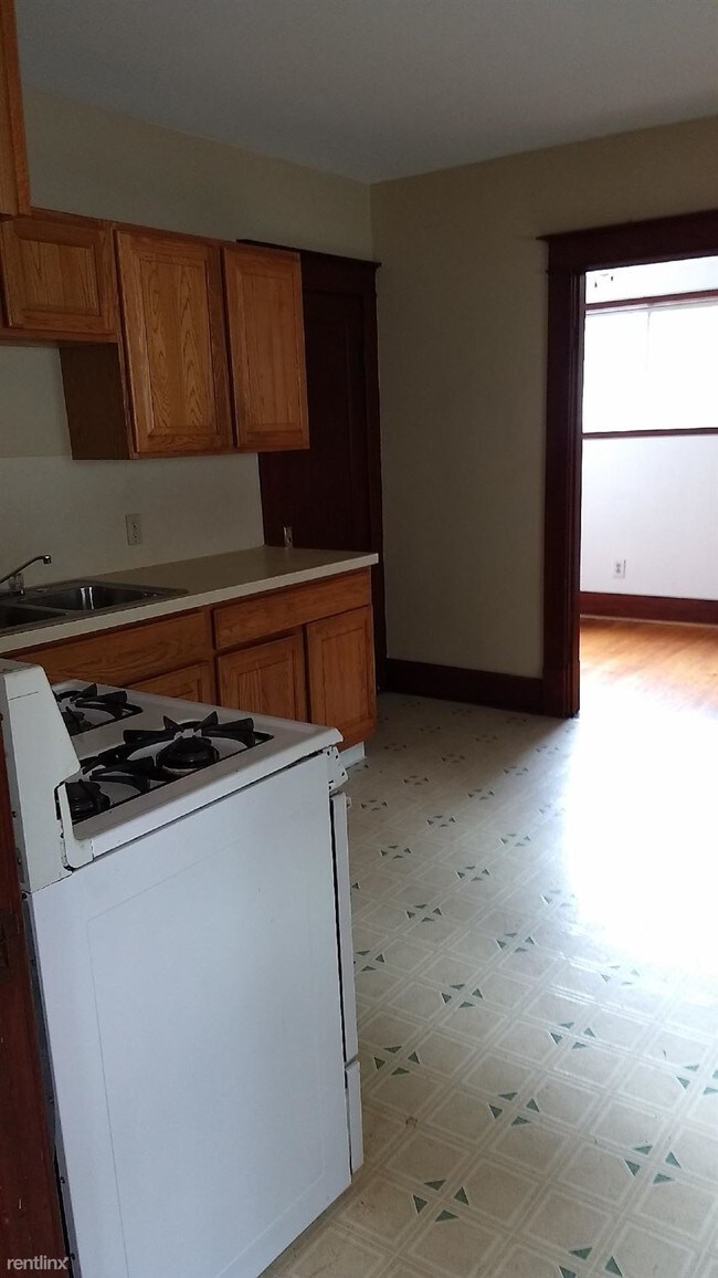 Building Photo - 3 br, 1 bath House - 1704 7th St 1704 7th ...