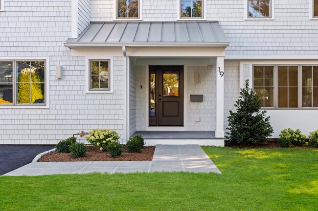 Photo - 19 Highland Park Pl House