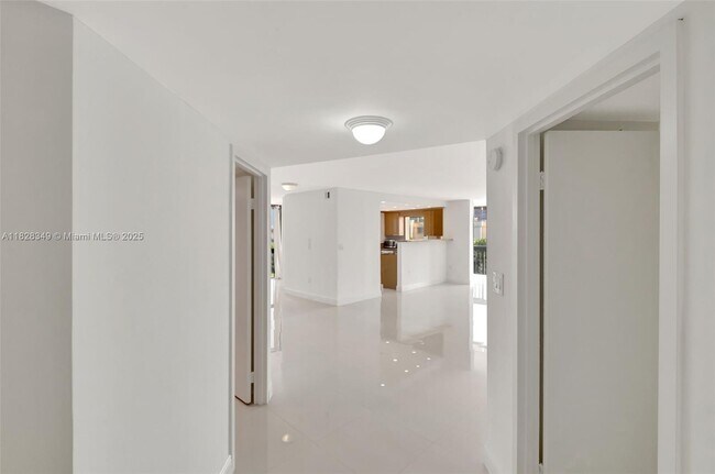 Foto del edificio - 2333 Brickell Ave