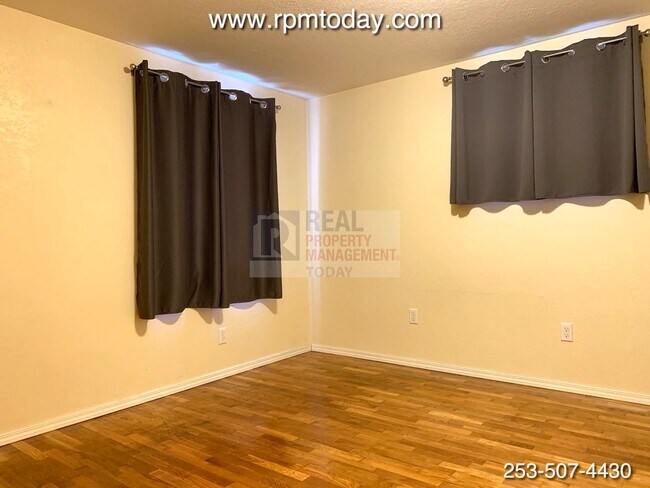 Foto del edificio - Fantastic 1 Bedroom Duplex!