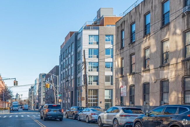 Building Photo - 229 N 8th St
