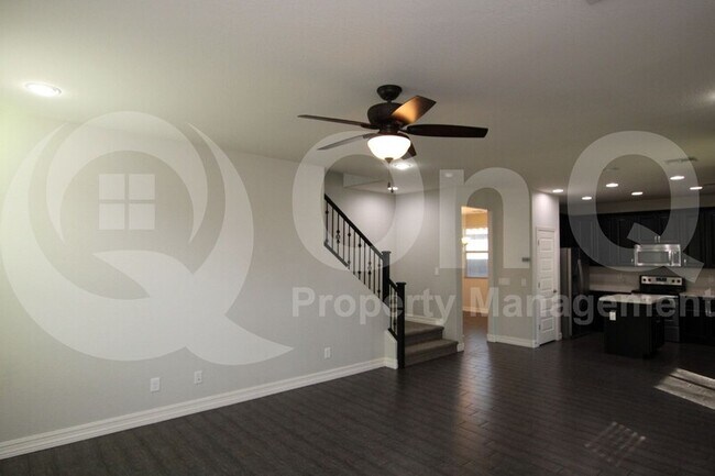 Building Photo - 1201 E Binner Dr