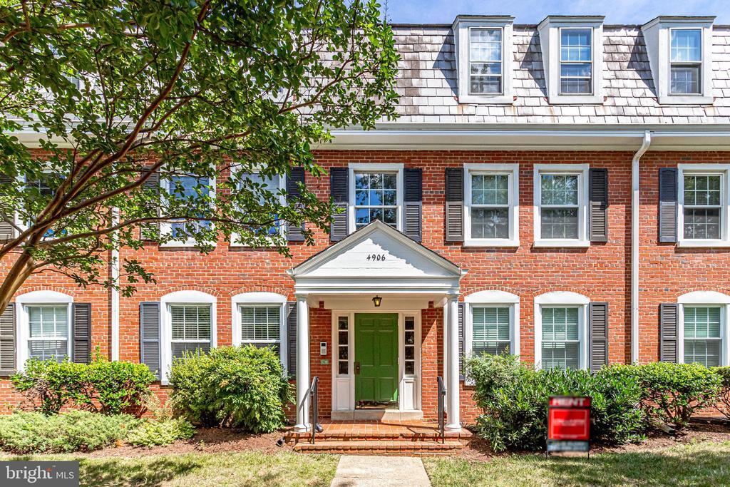 Foto principal - 4906 30th St S