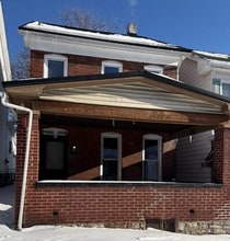 Building Photo - 1523 1st Ave