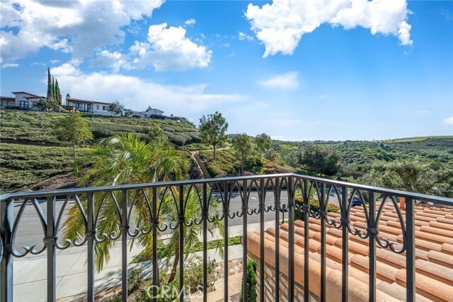 Building Photo - 19 Momento