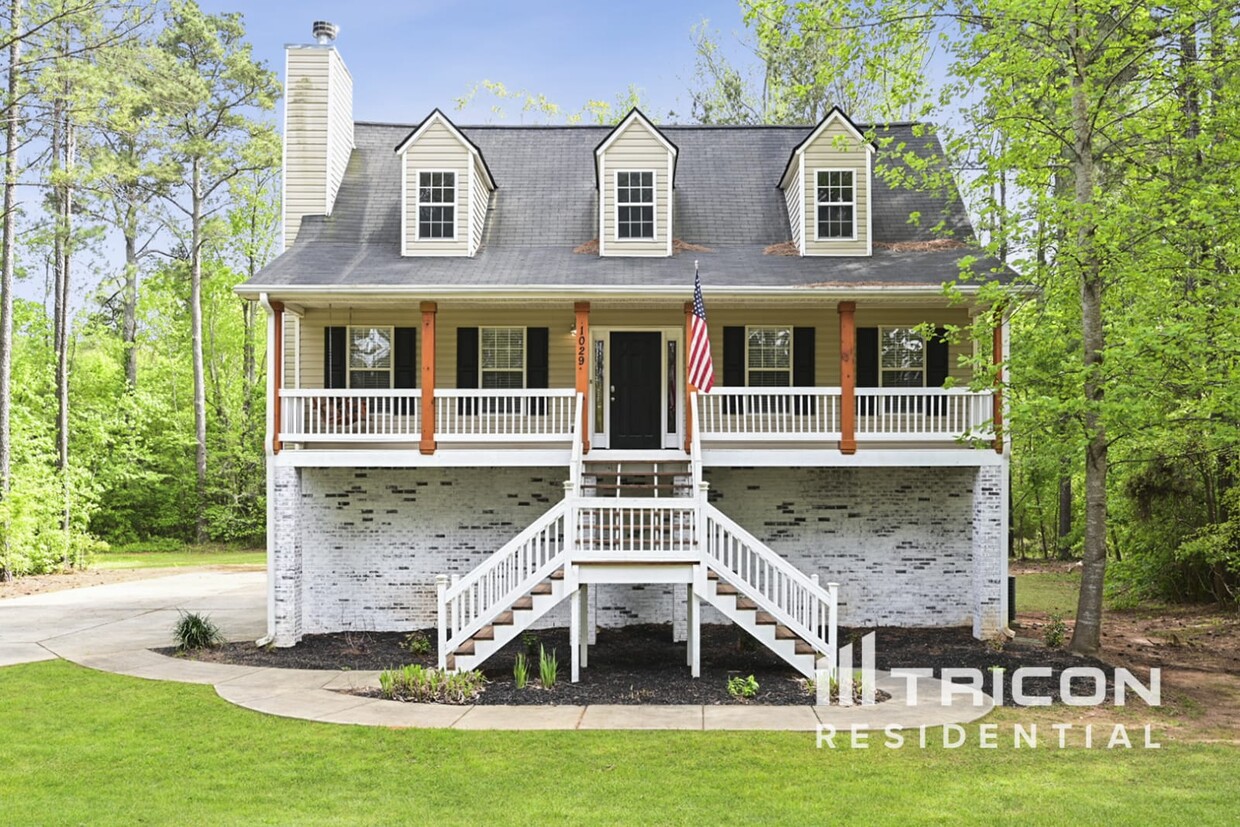 Foto principal - 1029 Matthews Way