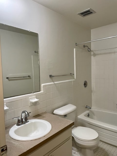 Bathroom - Arbor Village Apartments