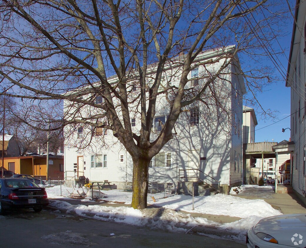 Foto del edificio - 149-157 Lawrence St