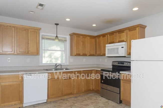 Building Photo - 6942 Wentworth St