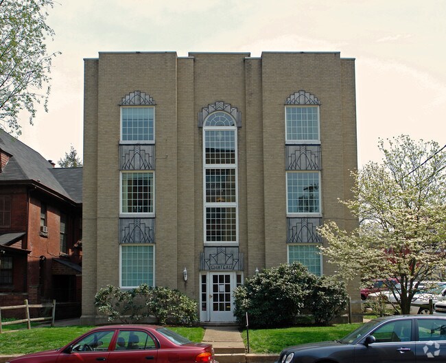 Chateau Apartments in Charleston, WV