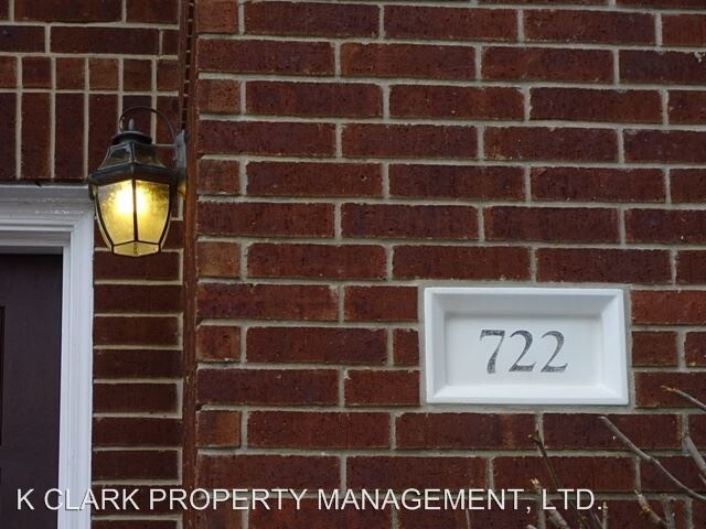Foto del edificio - 5 br, 2.5 bath House - 722 ARCH STONE