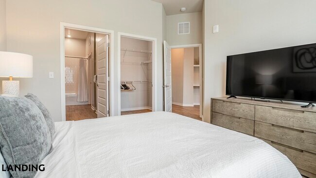 Building Photo - 4902 Cosmos Cir