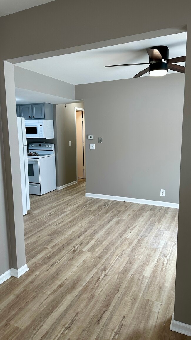 Building Photo - 528/530 W. 30th St