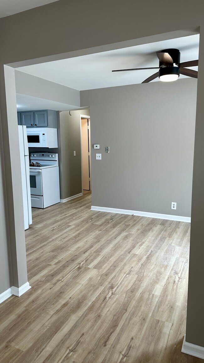 Foto del edificio - 528/530 W. 30th St